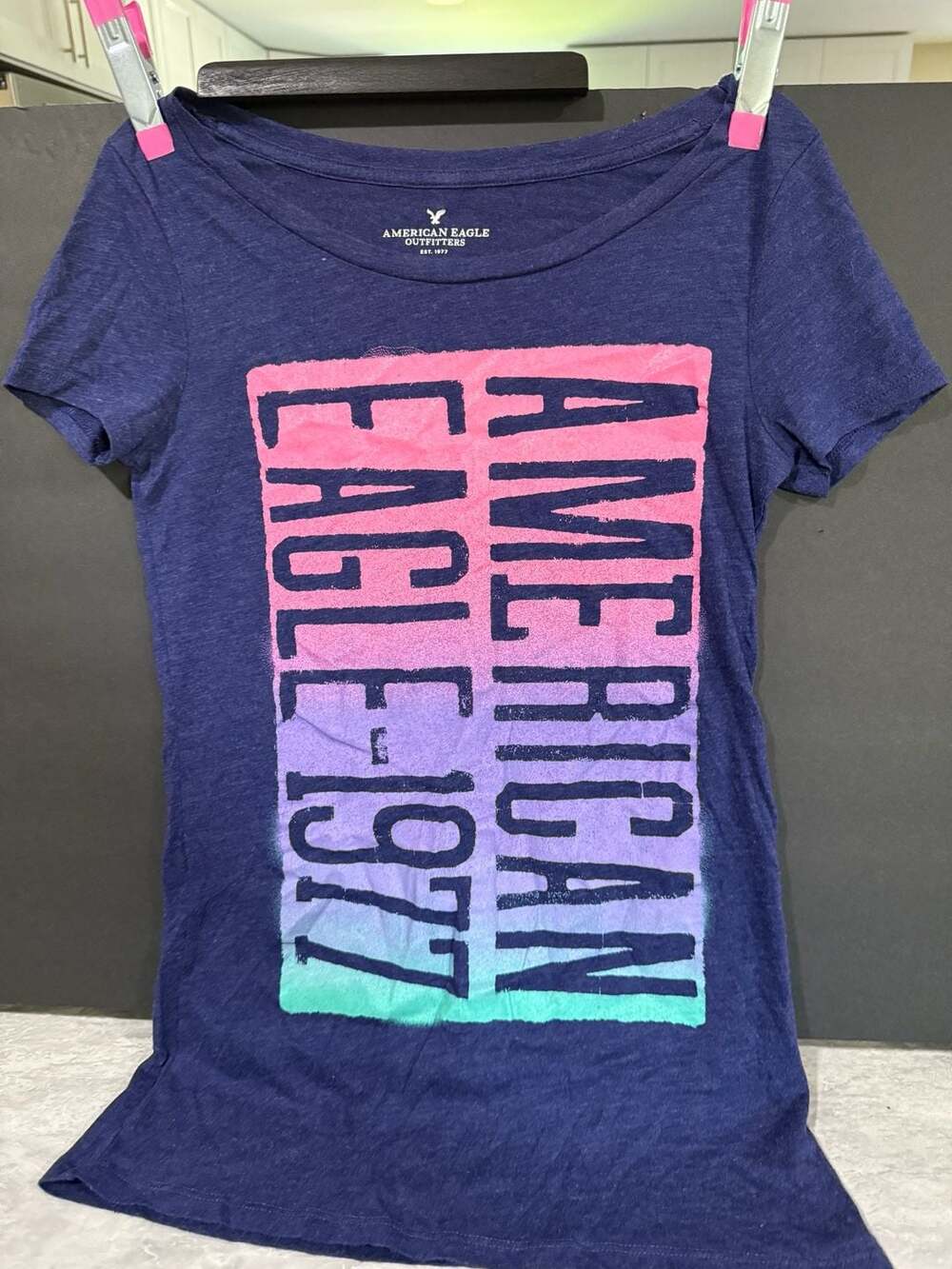 American Eagle Outfitters Gradient Box Graphic T-Shirt Navy Blue XS